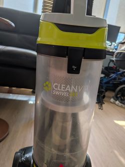 Bissell CleanView Swivel Pet Upright Vacuum