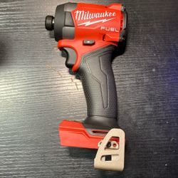 Milwaukee M18 Fuel Impact Driver