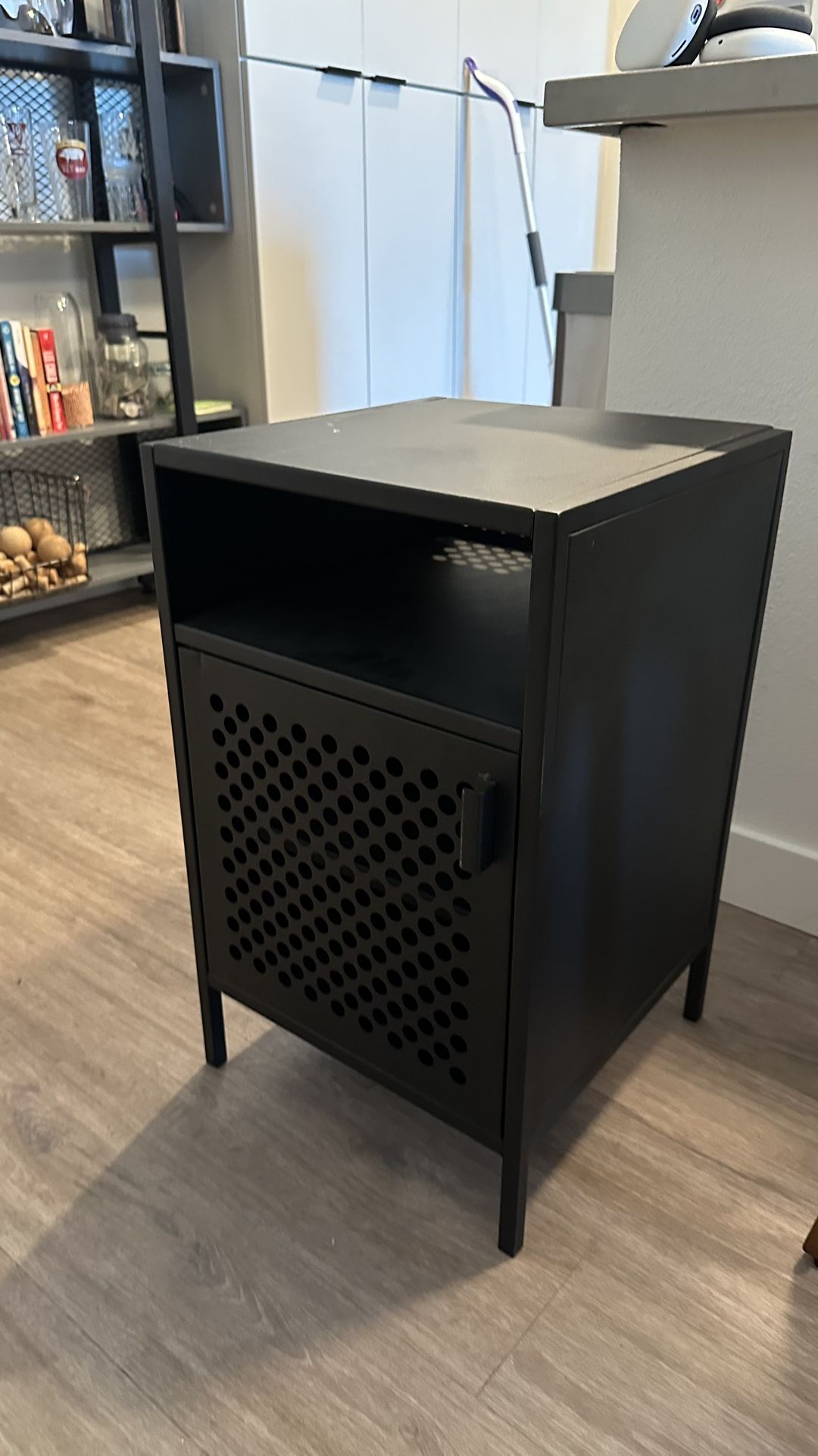 Industrial-Style Filing Cabinet / Nightstand – Metal Storage Unit