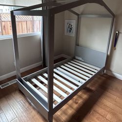 Grey House Frame Bed, Twin Size 