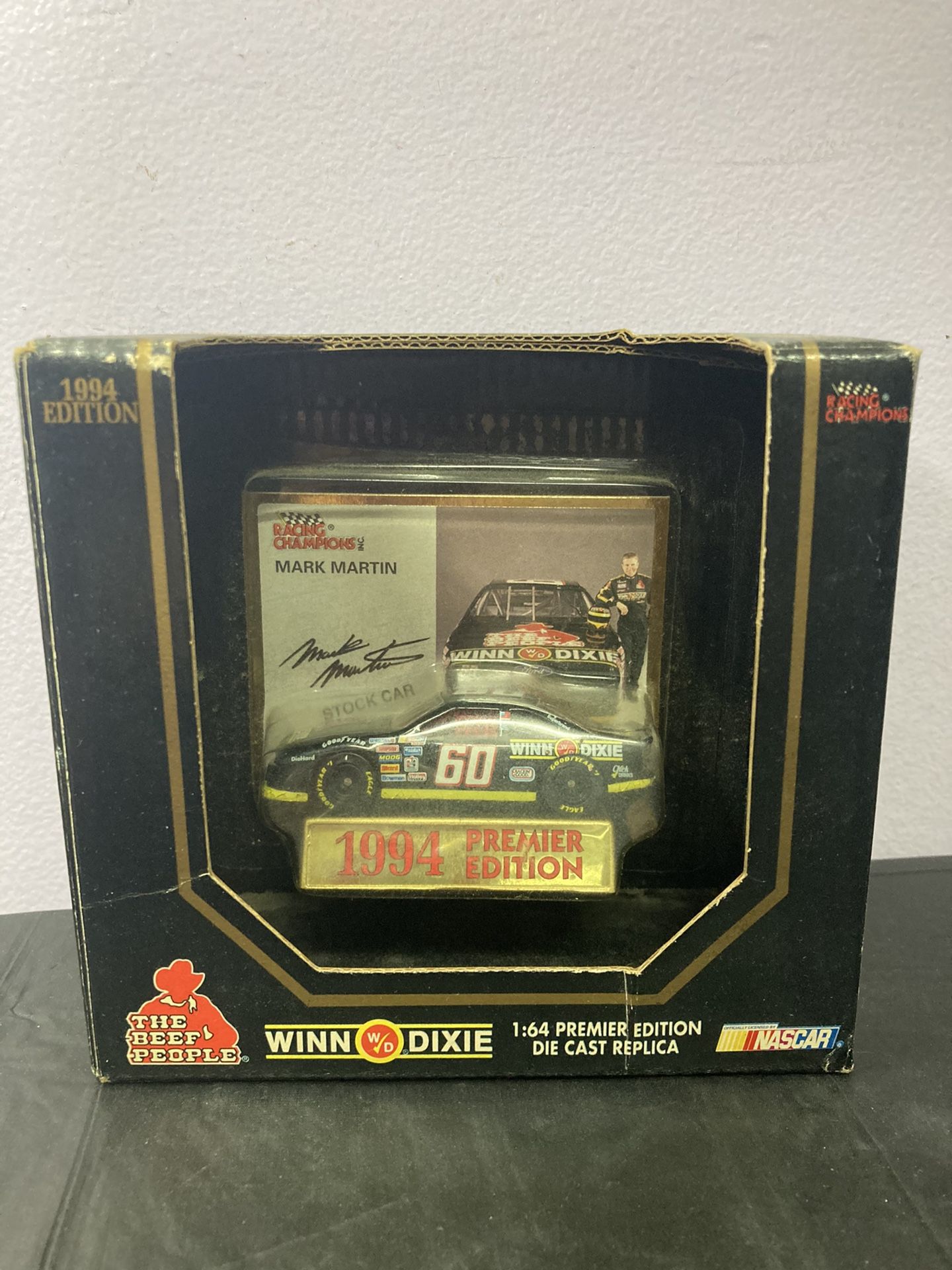 Mark Martin #60 NASCAR Die-cast Replica 1:74