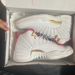 Jordan 12's fiba white, red and gold size 12