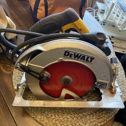 Dewalt Skillsaw