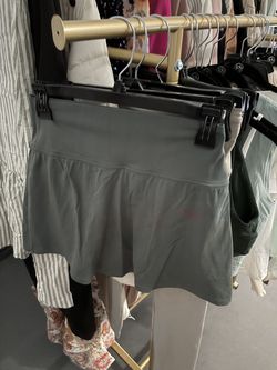Women’s clothing sizes small and medium