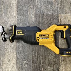 DEWALT XR 20V Max Variable Speed Brushless Cordless Reciprocating Saw (Bare Tool)