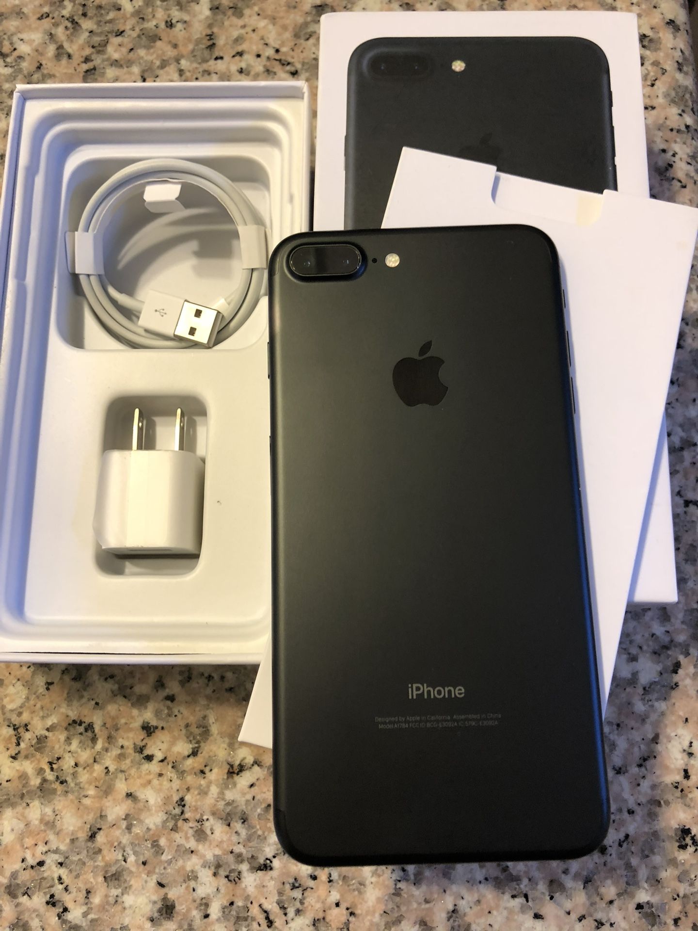 iPhone 7 Plus - 128gb Unlocked Fro Any Carrier ( Liberado)