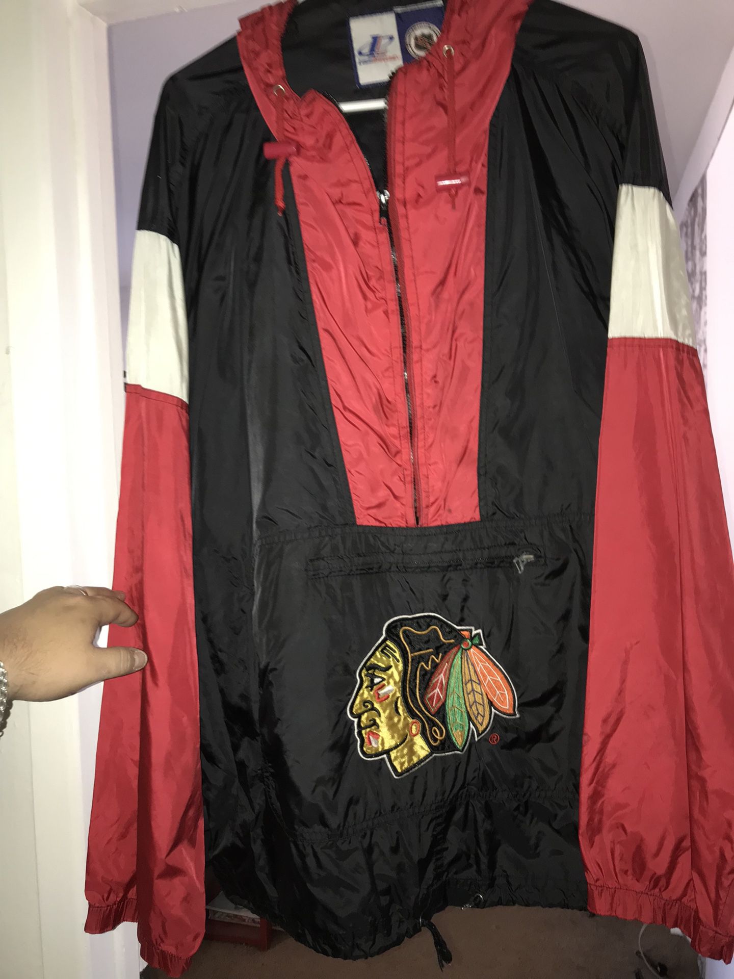 Vintage Logo Athletic NHL BlackHawks Jacket Size XL - $35