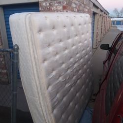 King Size Mattress With Box Spring 160 
