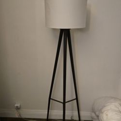 Tripod Floor Lamp