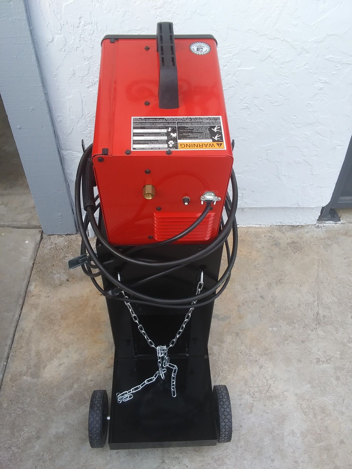 welder LINCOLN HD 3200 mig(gas)/flux. Same as 140/ ready for work