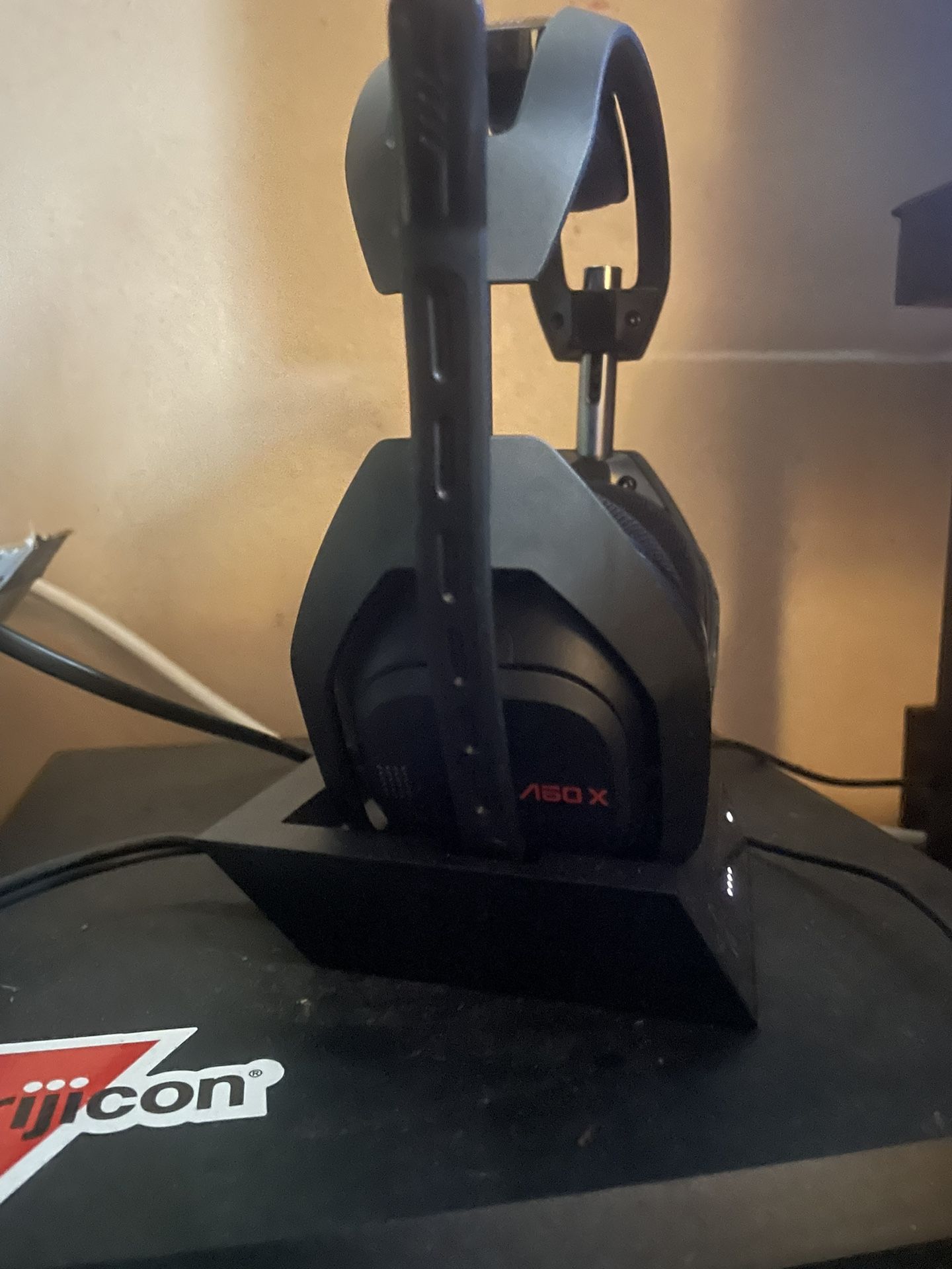 astro Ax50
