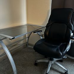 Computer Desk And Computer Chair $50