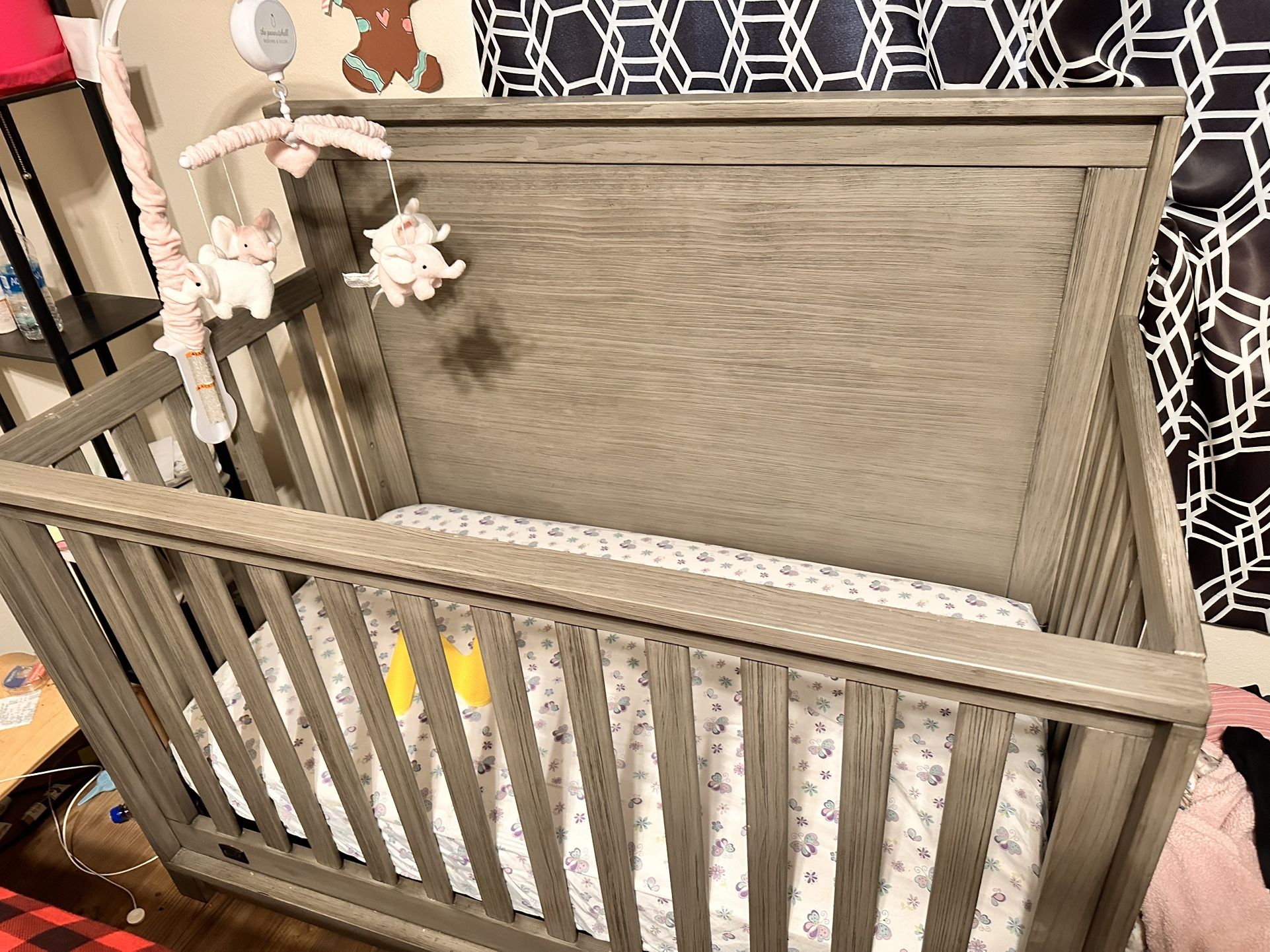 Baby Crib 