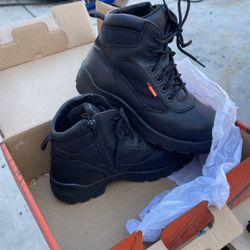 Steel Toe Working Boots Brand New , I Lower The Price Now 
