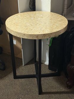 Round Mosaic Top Accent Side Table
