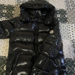 Moncler Maya Short Down Jacket