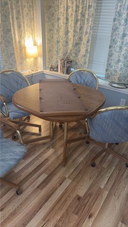 Vintage table and chairs full set