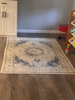 Rug