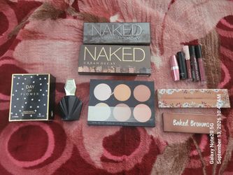 Makeup and perfume bundle