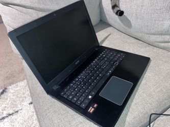 ACER Aspire E5-553G - Ram 16GB - HD 1Tb - 10 Core 4C+6G, Dual Graphic Card