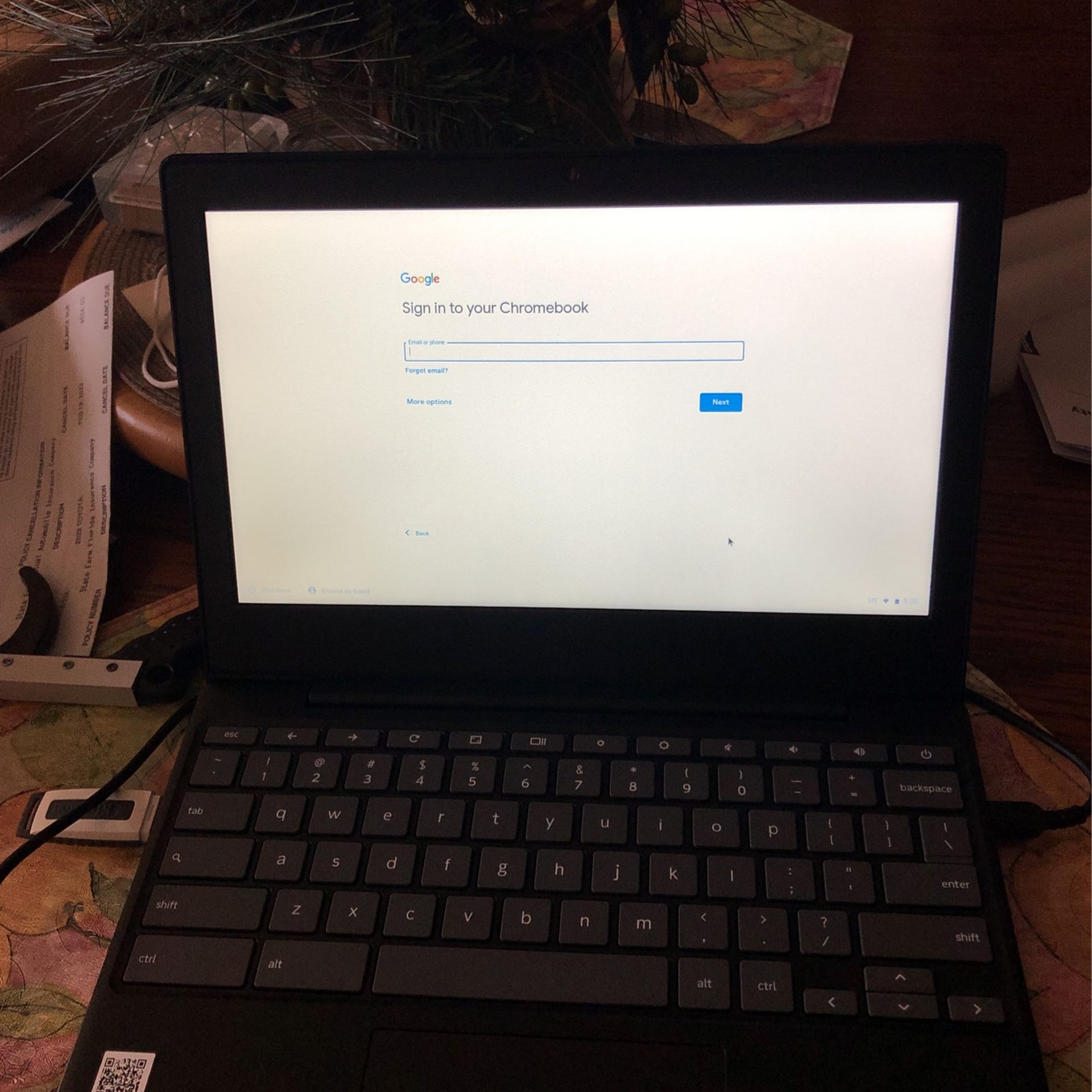Lenovo IdeaPad 3 Chromebook 11 Inch