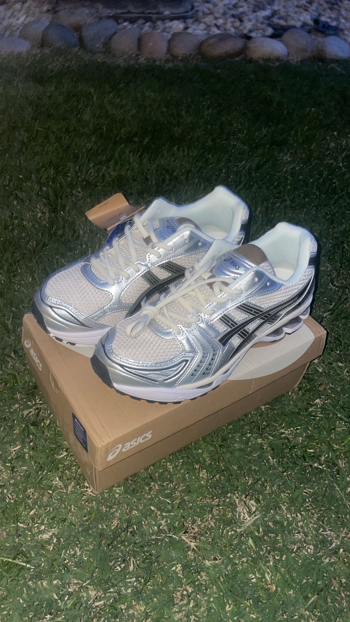 ASICS Gel-Kayano 14