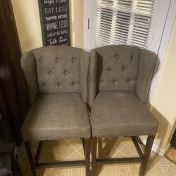 Bar Chairs Tuffed 