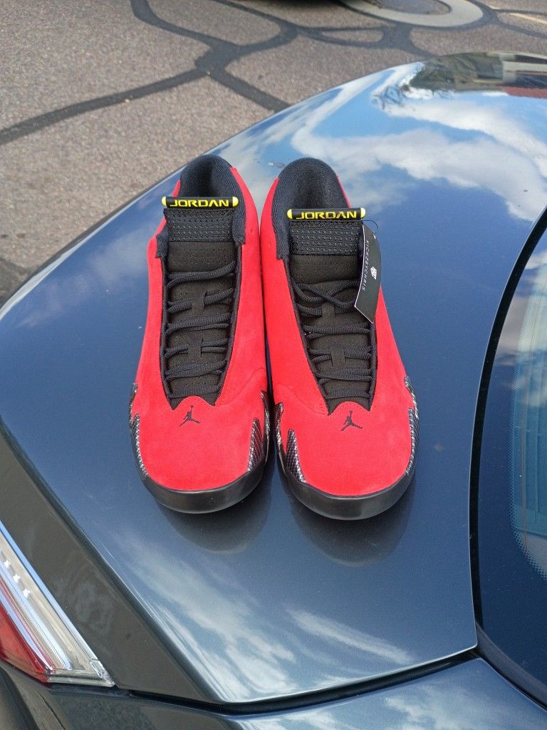 Retro 4 Ferraris