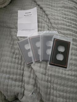 Dewenwils Metal Outlet Wall Plates 4-Pack