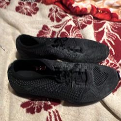 Nike Flyknit 10.5