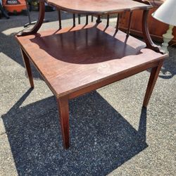 Corner Table