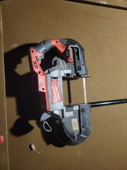 Milwaukee Fuel Cordless Portable Band Saw