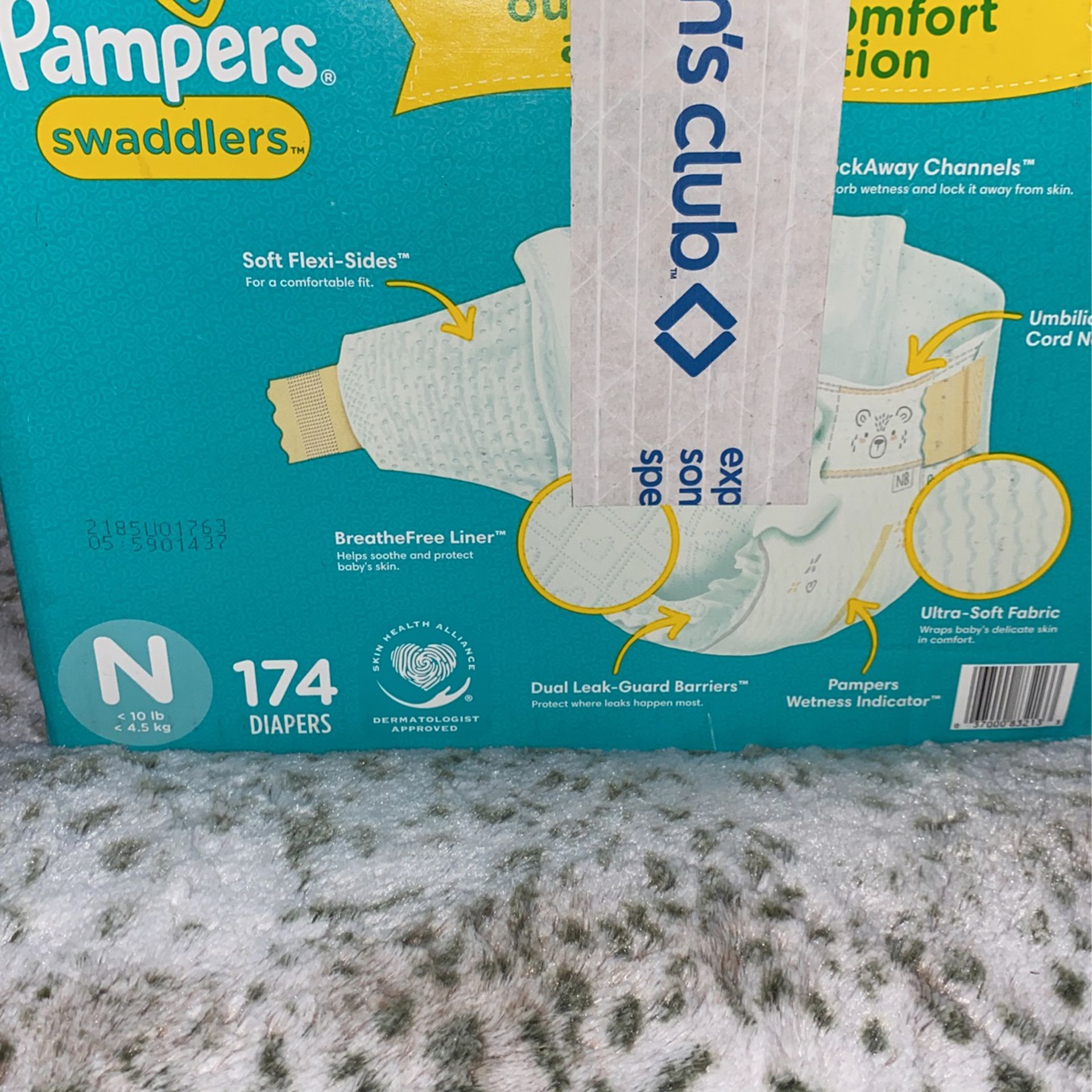 N Pampers Swaddlers 174 Count