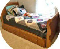 Twin size bed with Trundle