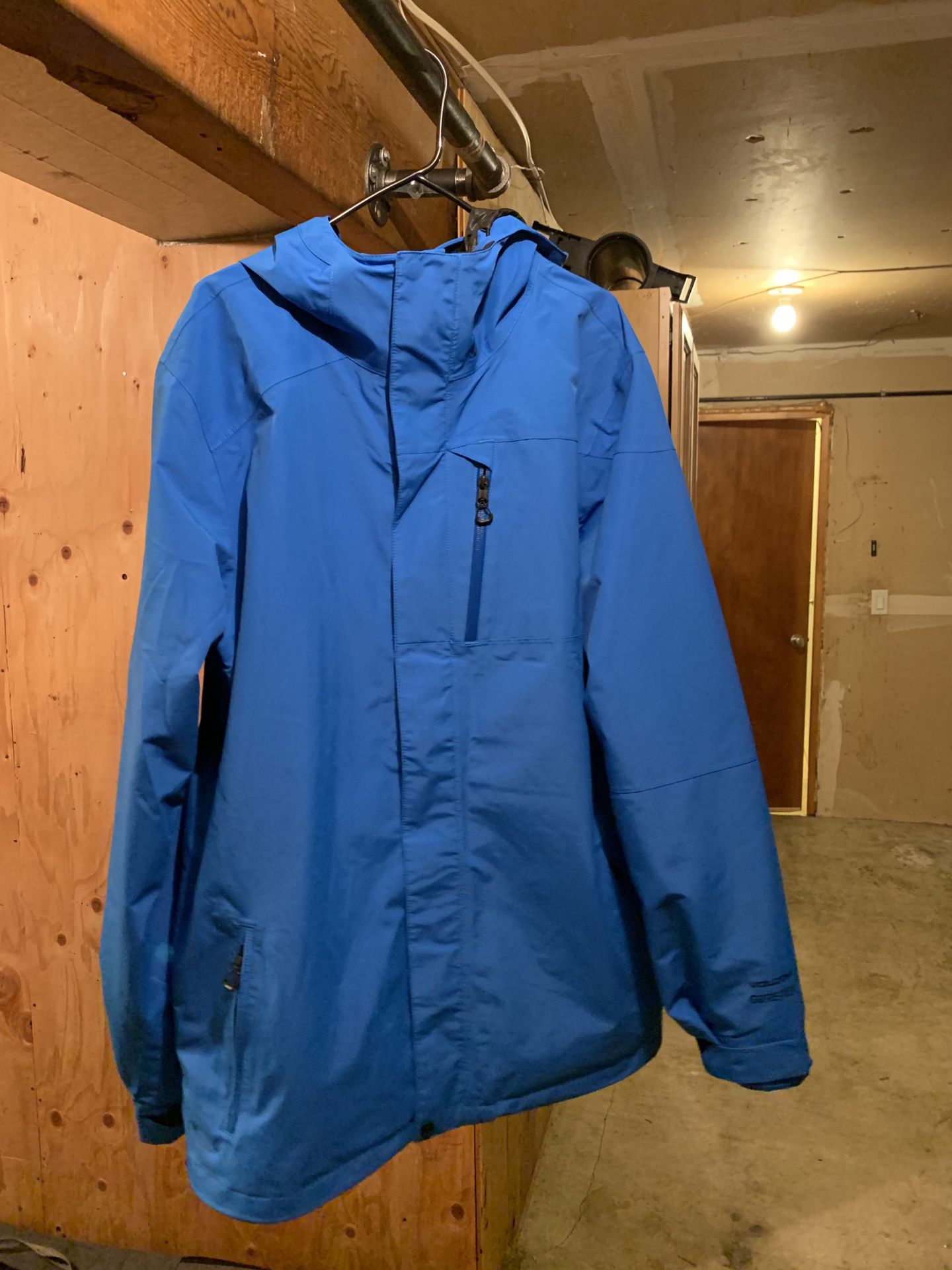 Men’s XL Volcom Snowboarding Jacket