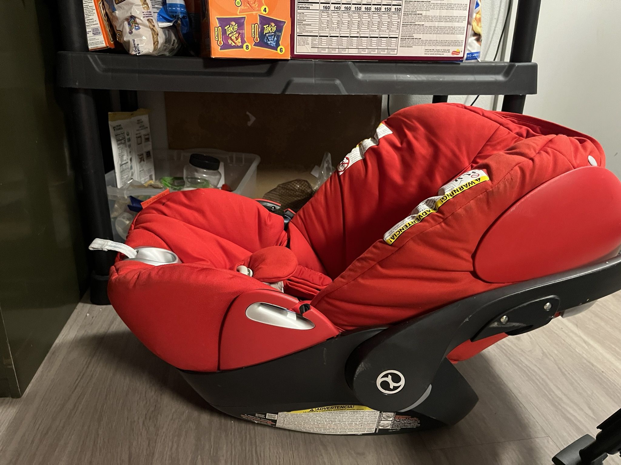 Infant Carseat And Base