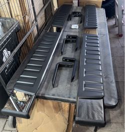 Estribos Escalones 2005 to 2026 Nissan Frontier Crew Cab Running Boards Steps