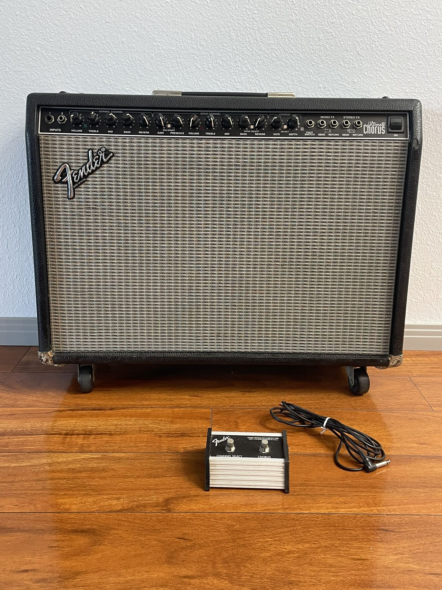 Fender Ultimate Chorus Amp