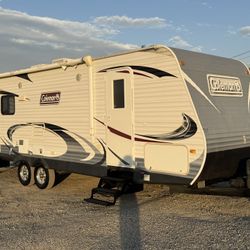 2013 Coleman by Dutchmen Expedition Series M-270RL