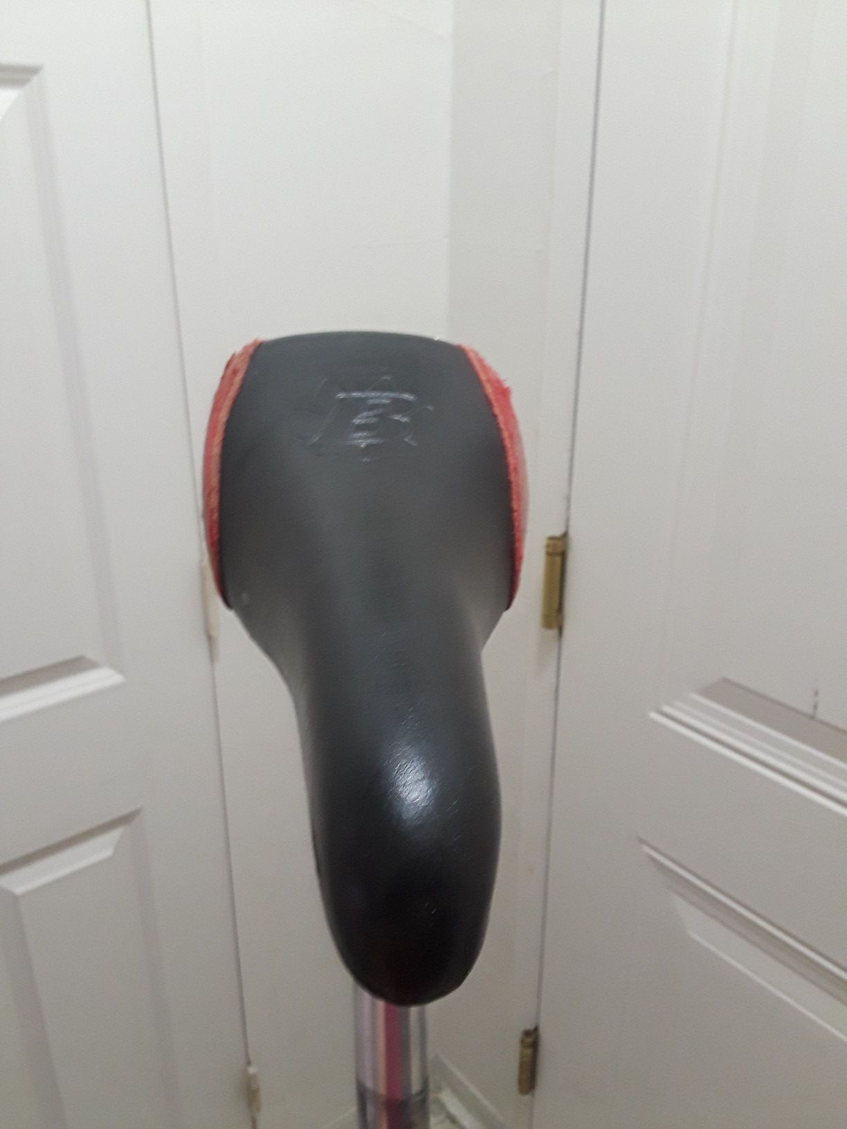 A bicycle seat for racing bike