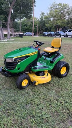 John Deere S220 hidrostatic 42" Zero riding lawnmower