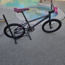 Diamondback 20 Inch Race Bmx Bike Nitrus With Rare Aluminum Frame