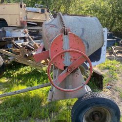 Essick 6 Cubic Foot Mixer 