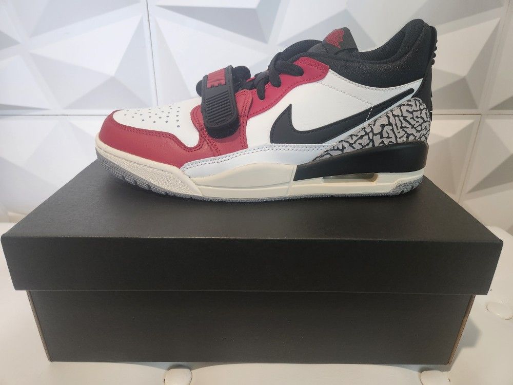 Size 8 - Jordan Legacy 312 Low Chicago Men’s Sneakers CD7069 106