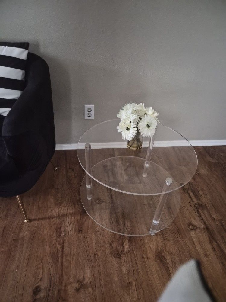Round ACRYLIC COFFEE TABLE