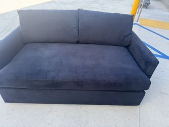 Crate&barrel Sofa $275( Black Color) Great condition 