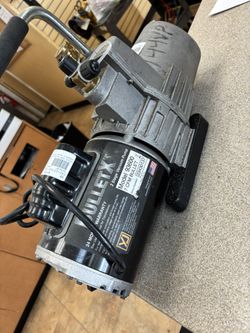 Yellow Jacket Vaccum Pump 