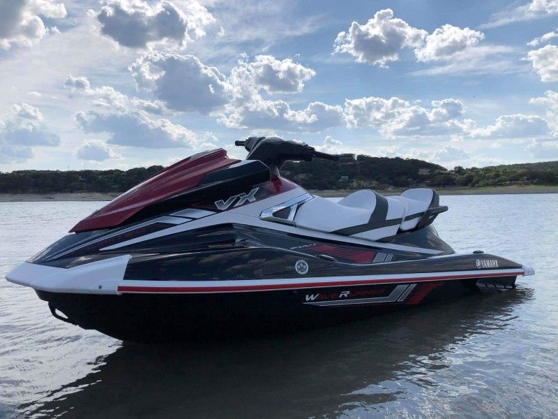 2018 YAMAHA VX Limited  WaveRunner