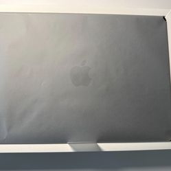 MacBook Pro 14" 24GB 1TB