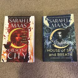 2 Crescent City Books By Sarah J. Maas